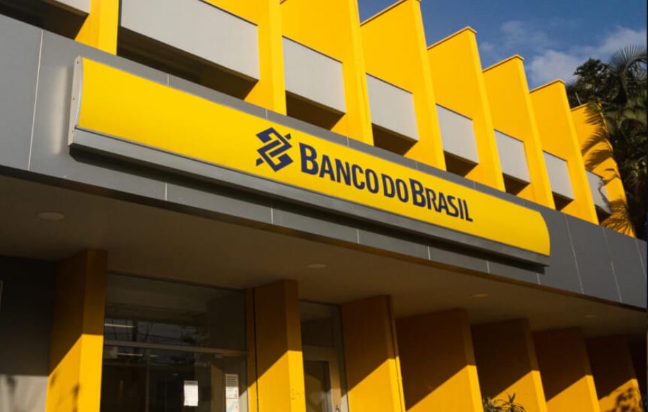 Banco do Brasil reduz lucro e pausa previsões para 2025