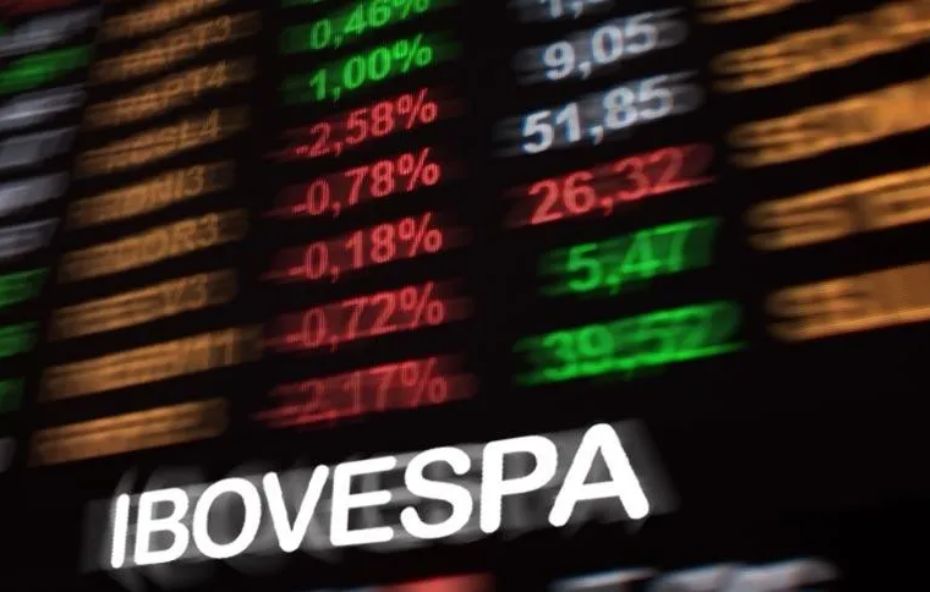 Ibovespa recua na abertura influenciado por recuperação judicial da Azul