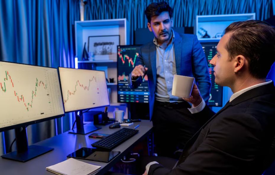 Quais são os recursos educacionais oferecidos pela IQ Option